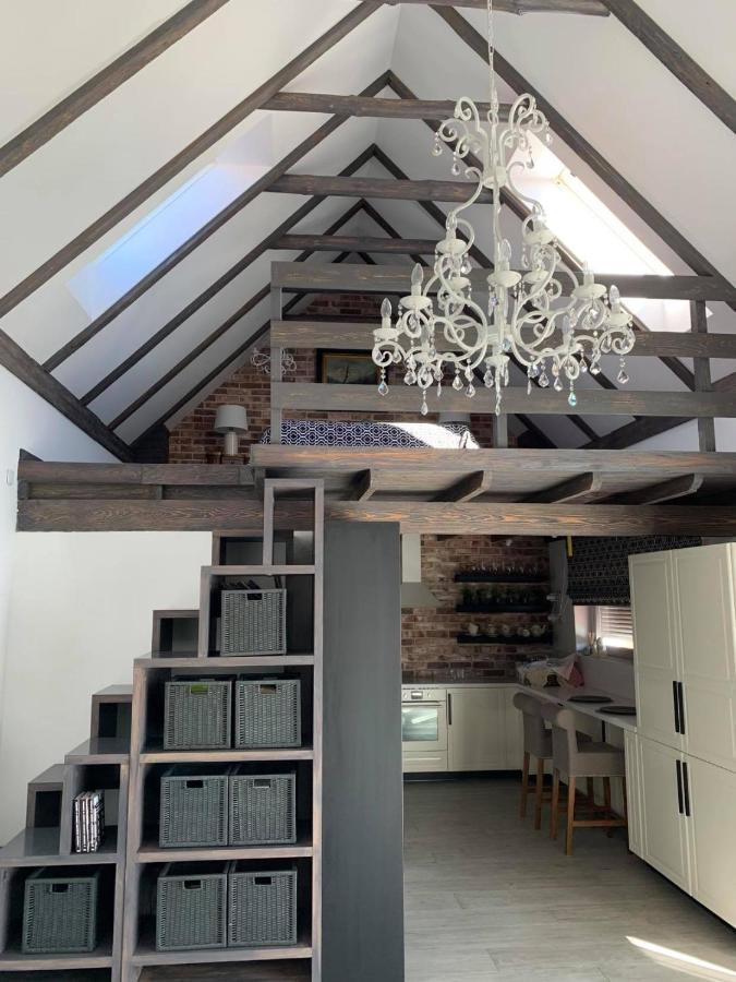 Lea Barn Apartment Żagań Екстериор снимка