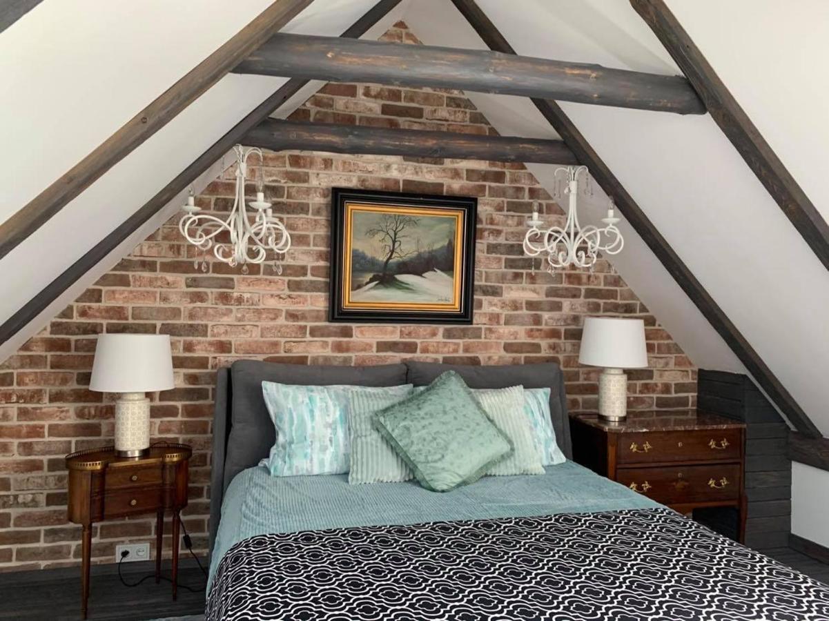 Lea Barn Apartment Żagań Екстериор снимка